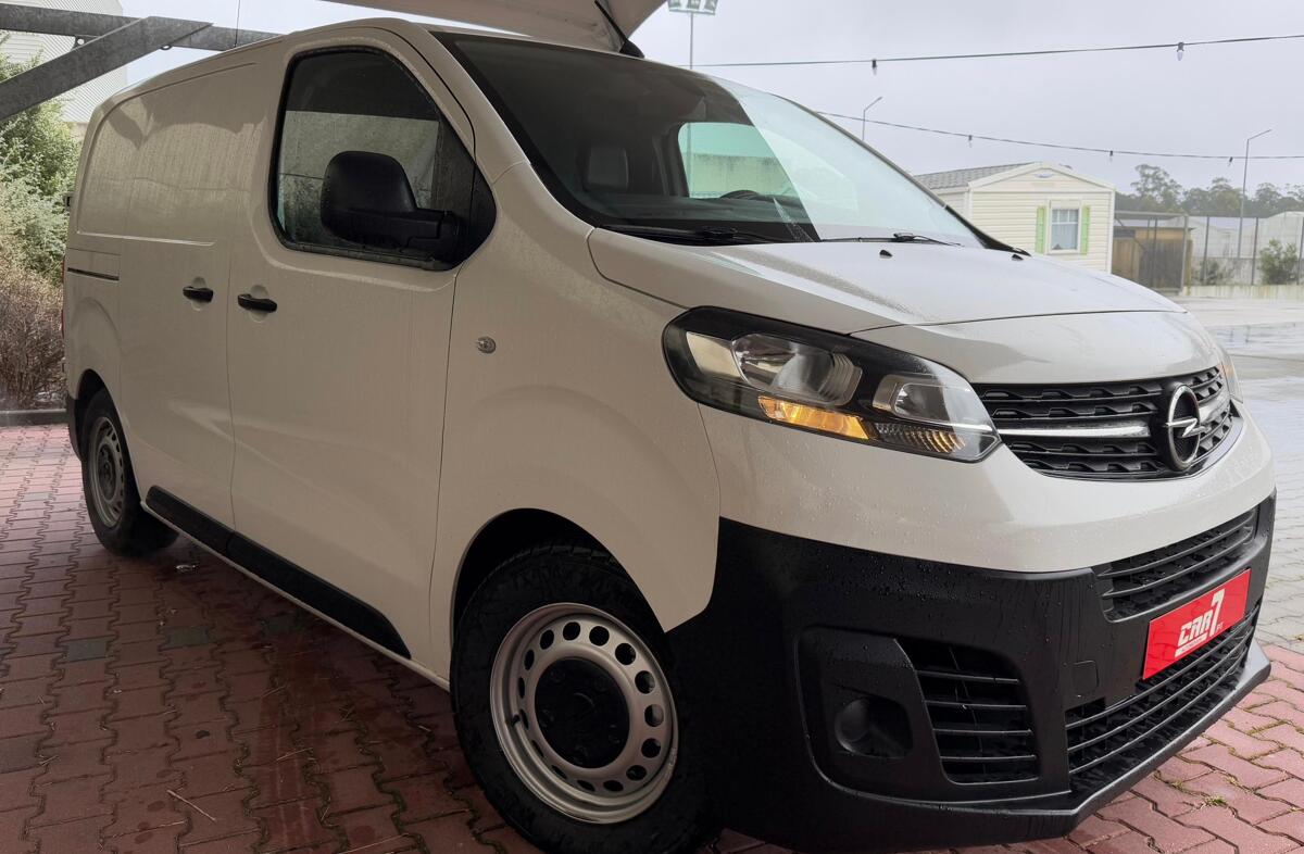 OPEL Vivaro 1.5 CDTi L2H1 Essentia