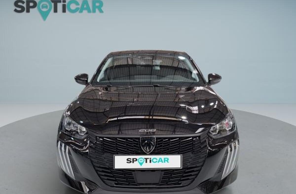 PEUGEOT 208 1.2 Hybrid Allure e-DCS6