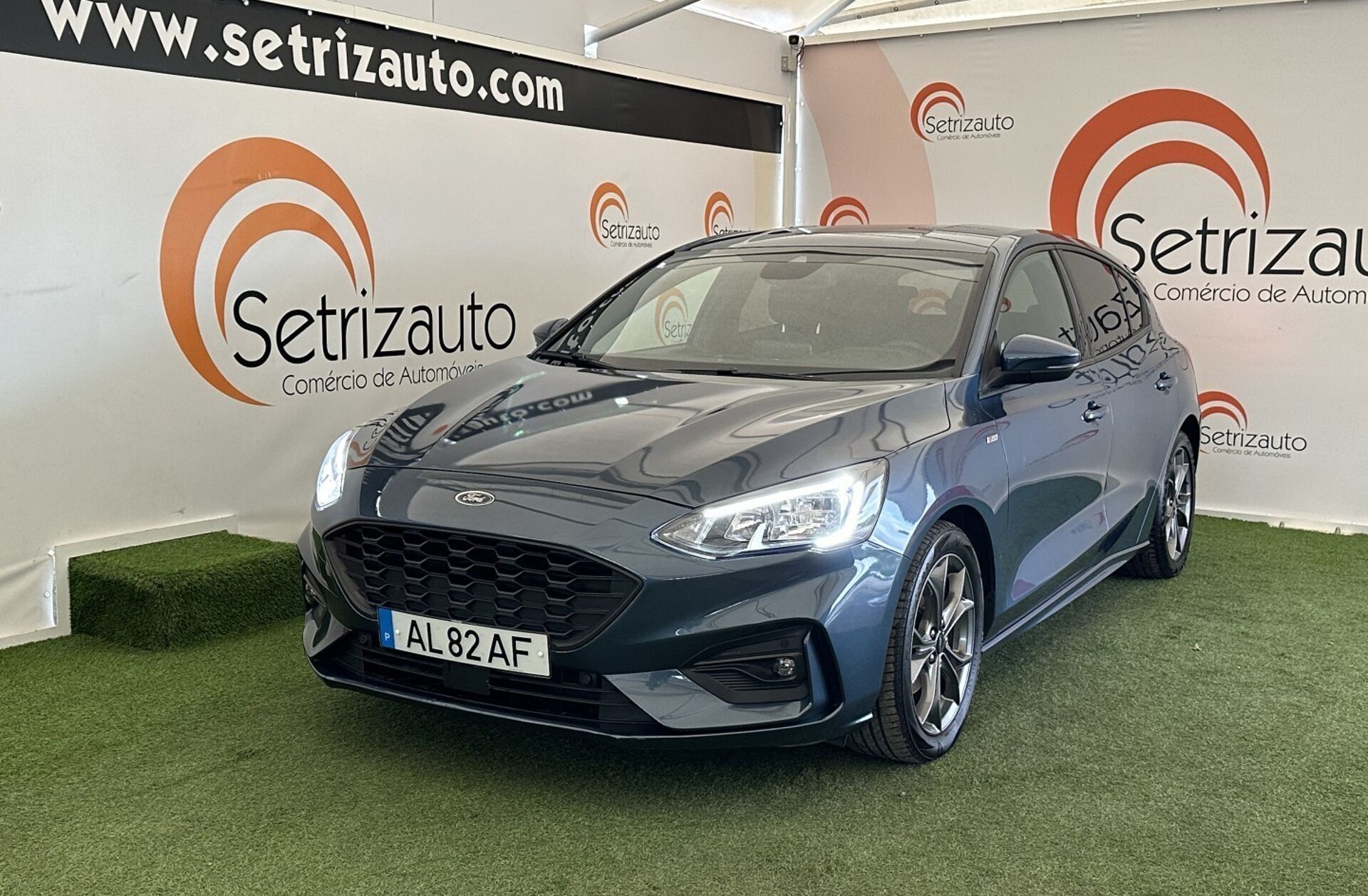 FORD Focus 1.0 EcoBoost MHEV ST-Line