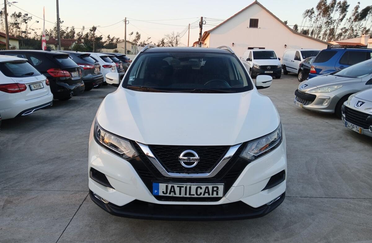 NISSAN Qashqai 1.5 dCi N-Connecta Business