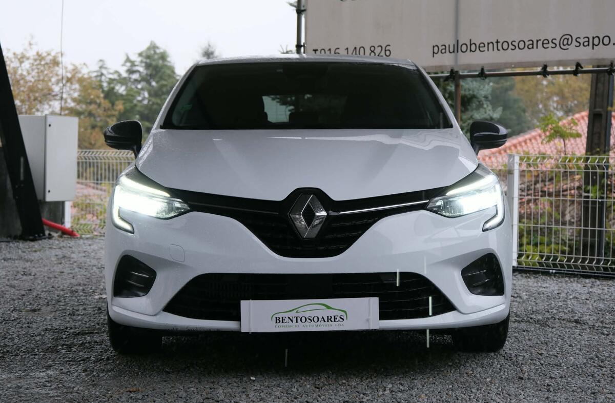 RENAULT Clio 1.0 TCe Limited Bi-Fuel