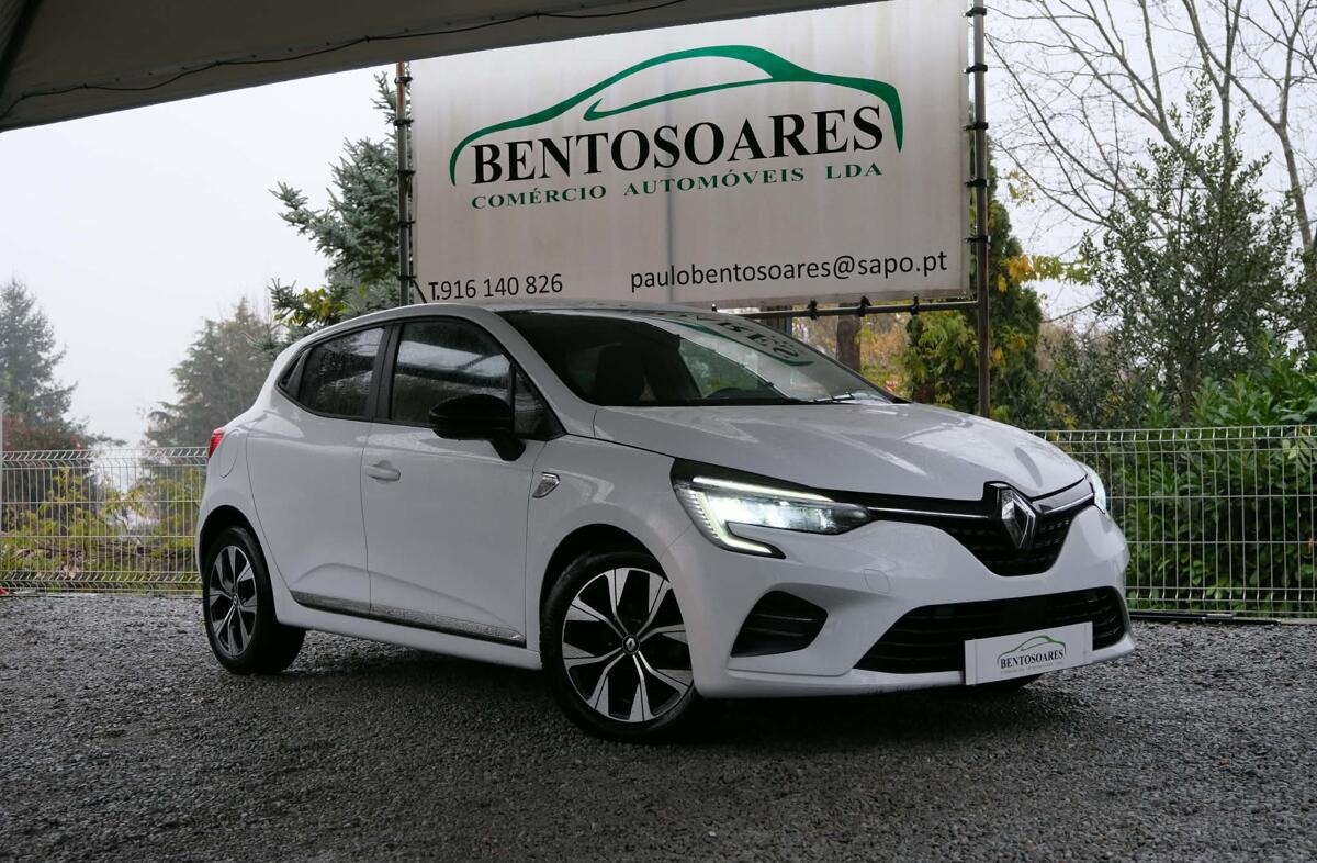 RENAULT Clio 1.0 TCe Limited Bi-Fuel