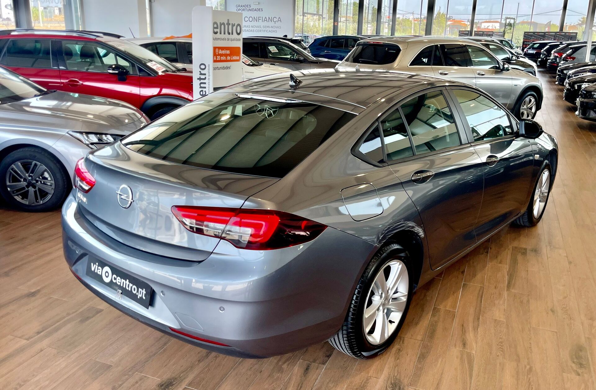 OPEL Insignia 1.5 D Business Edition Aut.