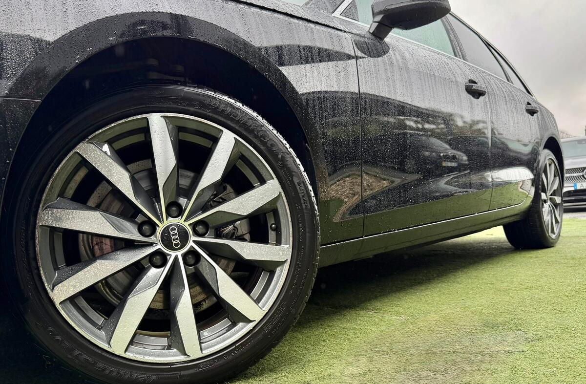 AUDI A4 35 TDI Advanced S tronic