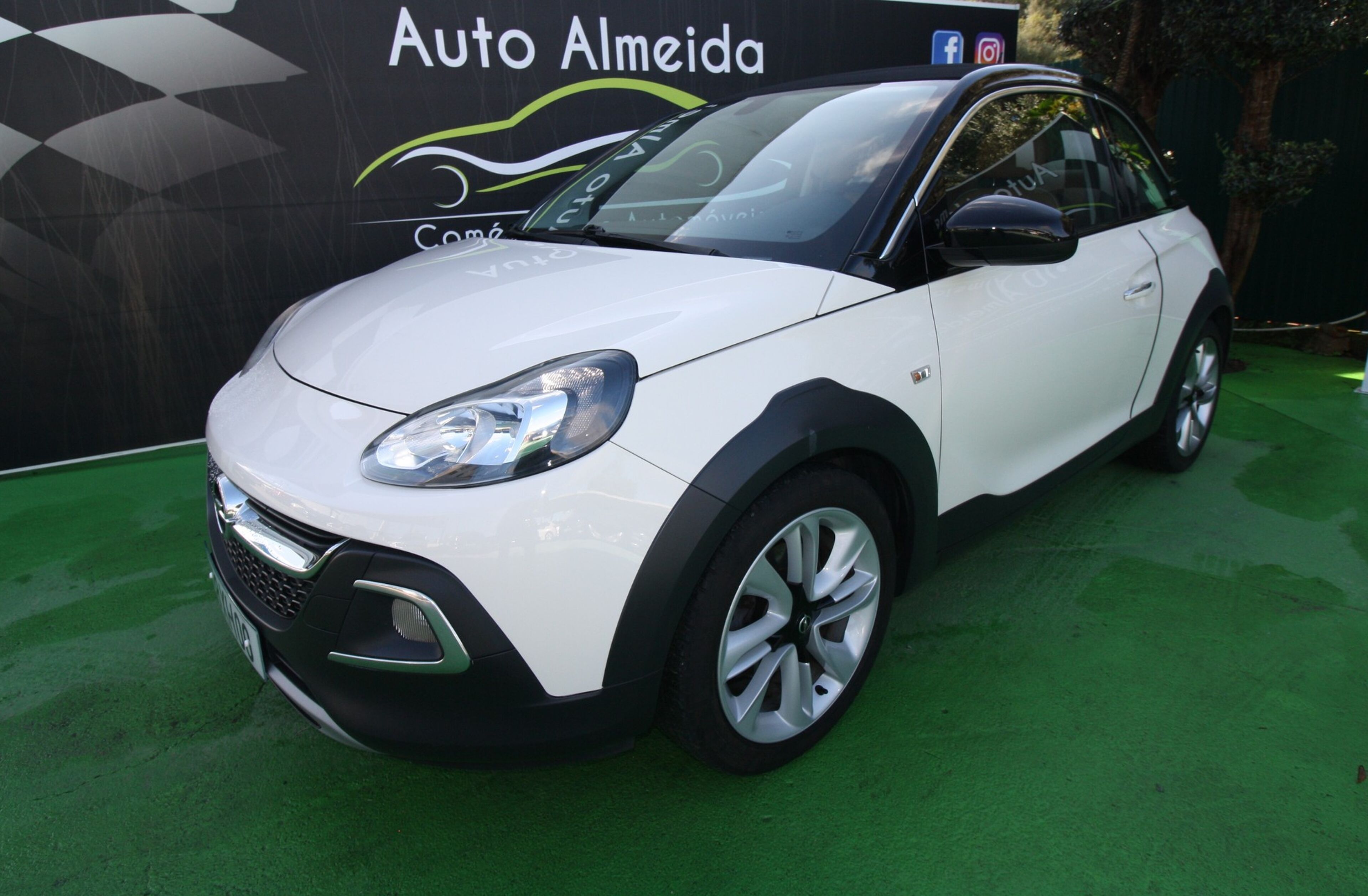 OPEL Adam 1.0 T Rocks