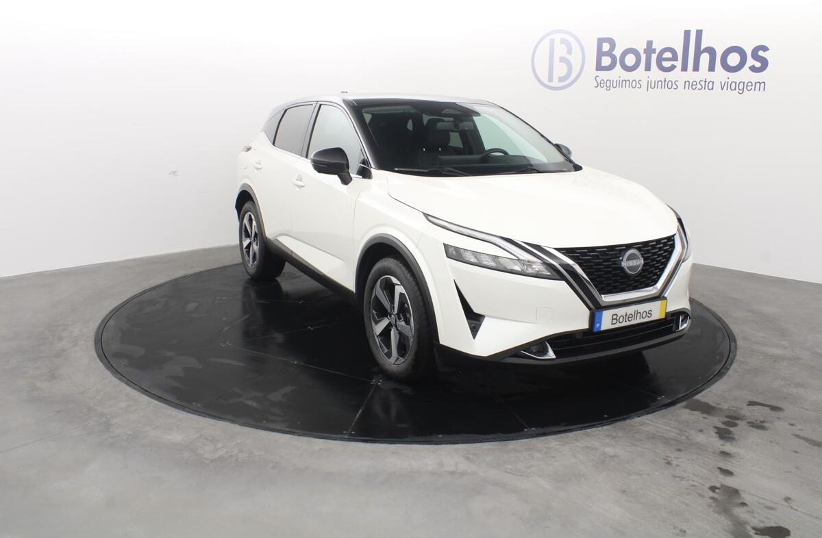 NISSAN Qashqai 1.3 DIG-T N-Connecta