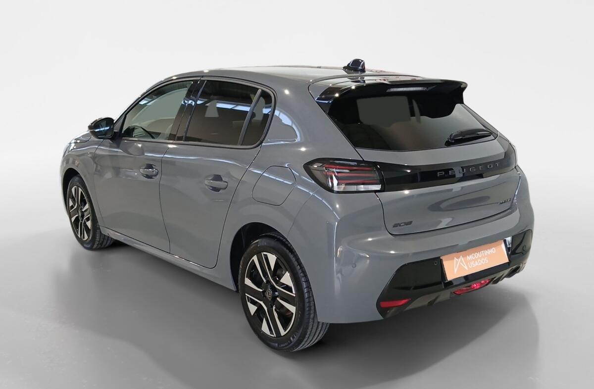 PEUGEOT 208 1.2 Hybrid Allure e-DCS6