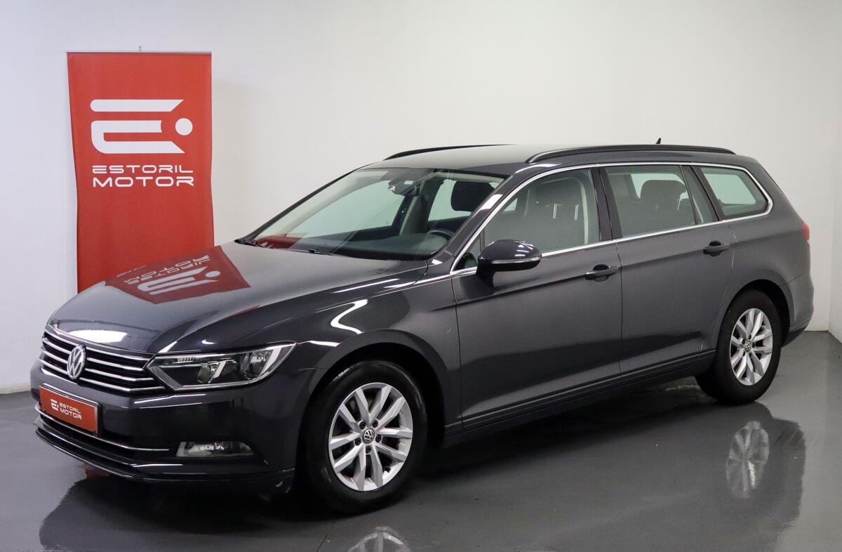 VOLKSWAGEN Passat 2.0 TDi Confortline DSG