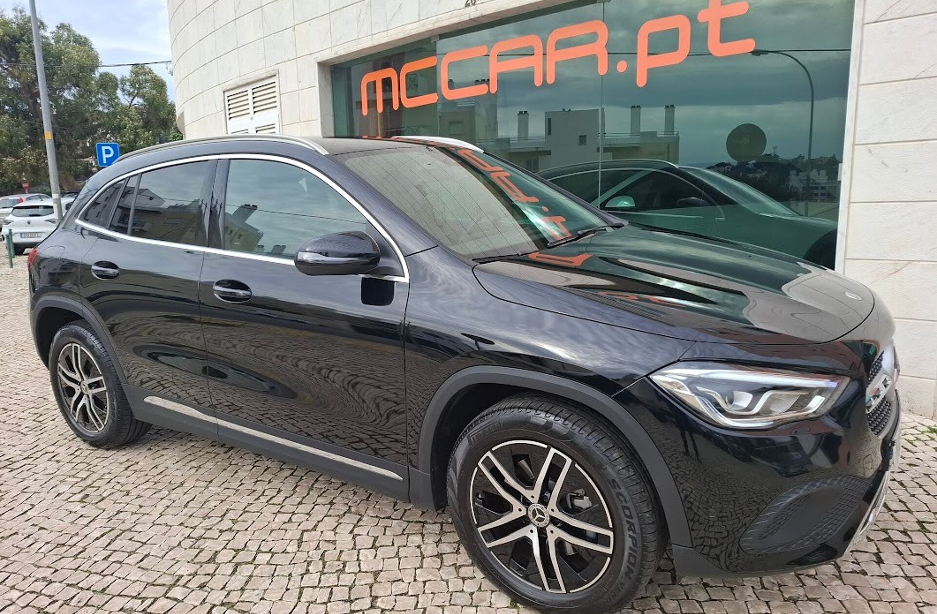 MERCEDES Classe GLA GLA 250 e Progressive