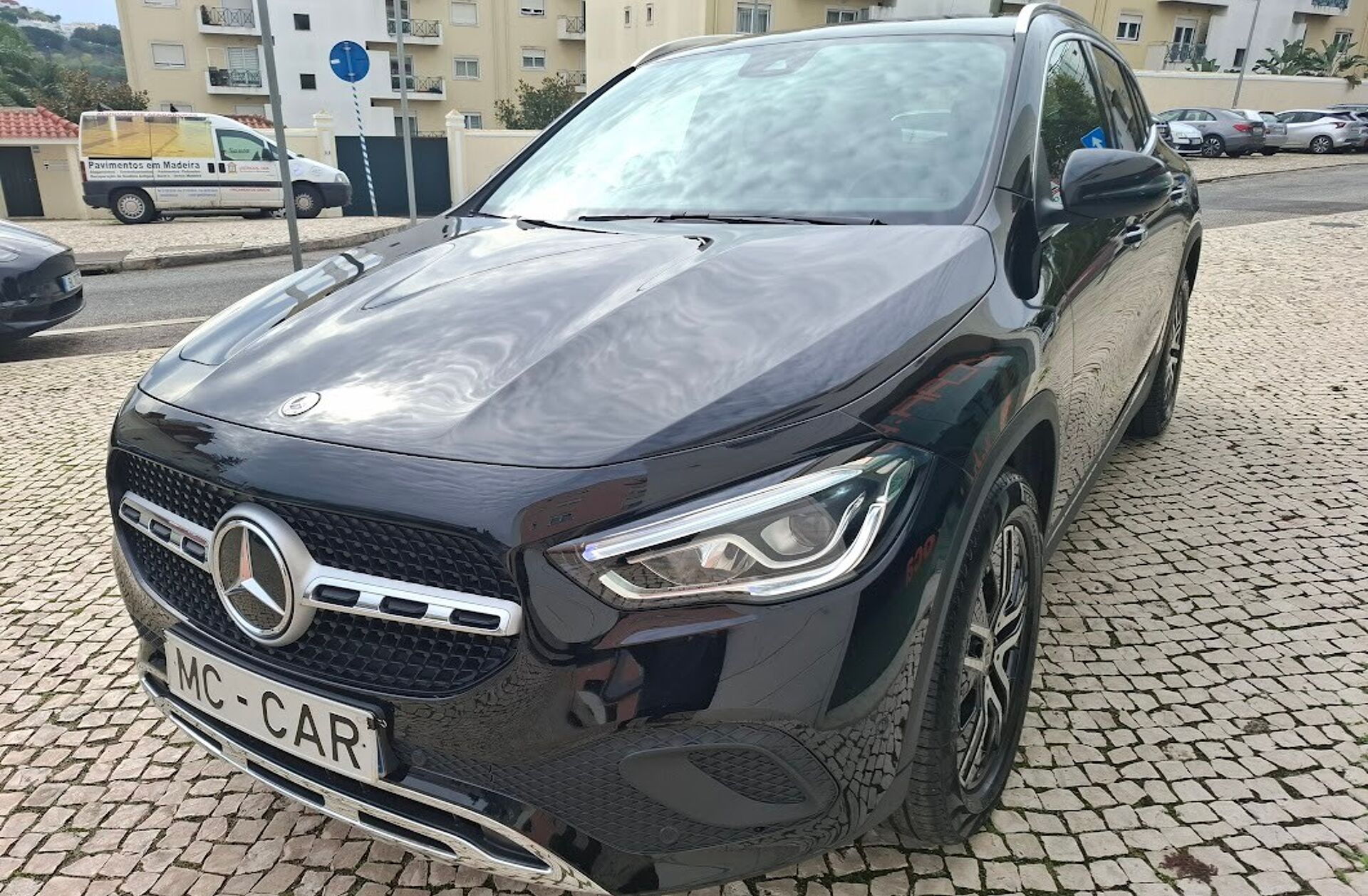 MERCEDES Classe GLA GLA 250 e Progressive