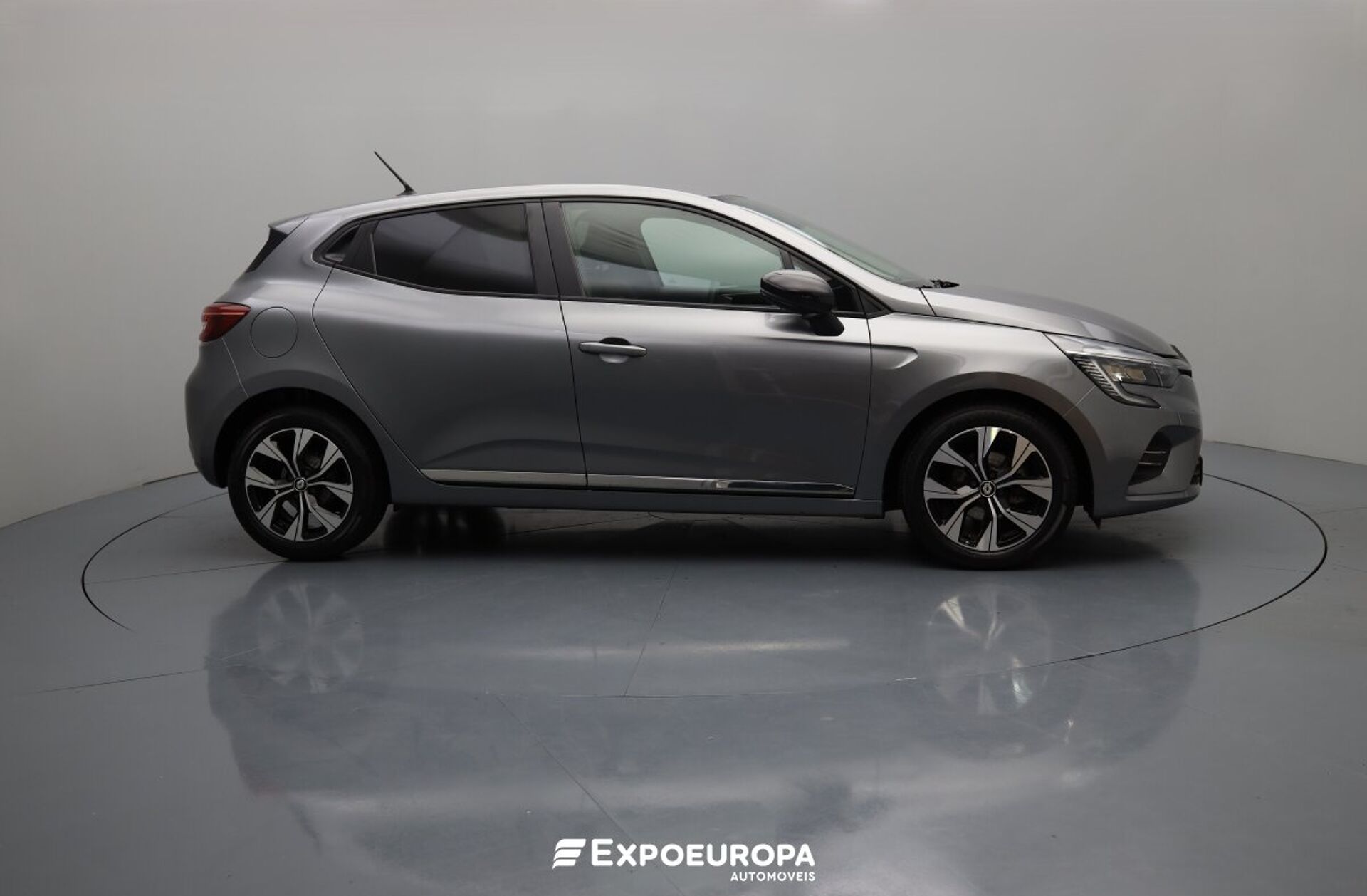 RENAULT Clio 1.0 TCe Techno