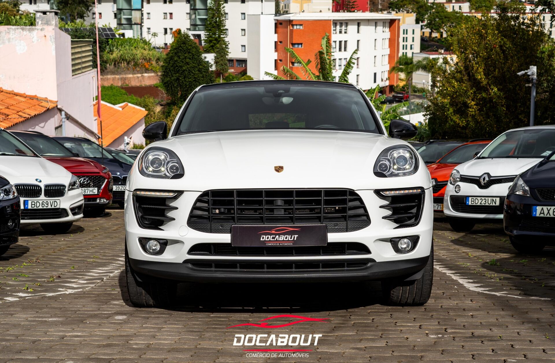 PORSCHE Macan Macan
