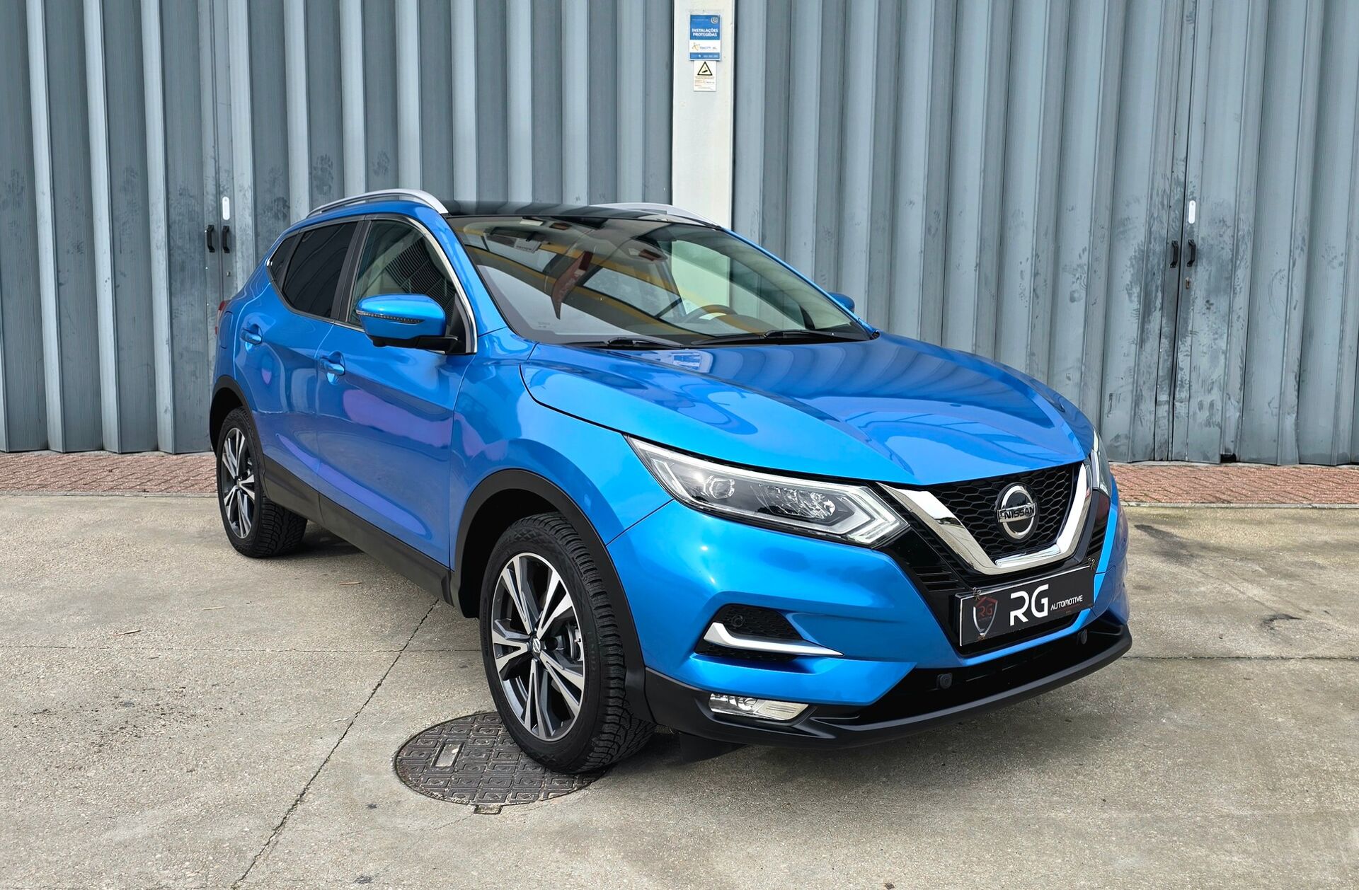 NISSAN Qashqai 1.2 DIG-T N-Connecta