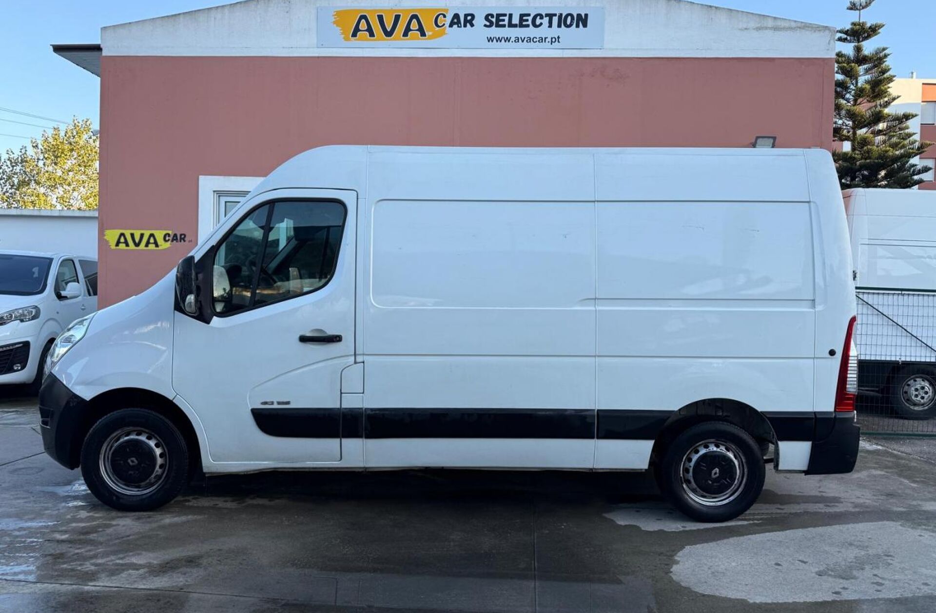 RENAULT Master 2.3 dCi 125.35 L3