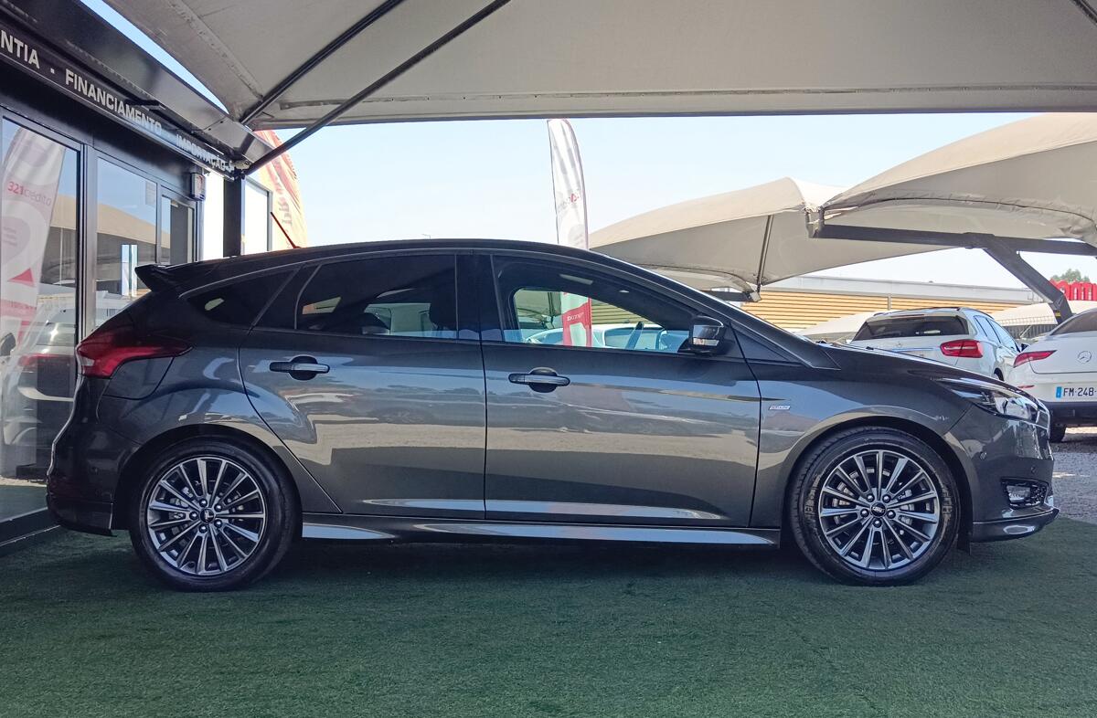 FORD Focus St.1.5 TDCi ST-Line