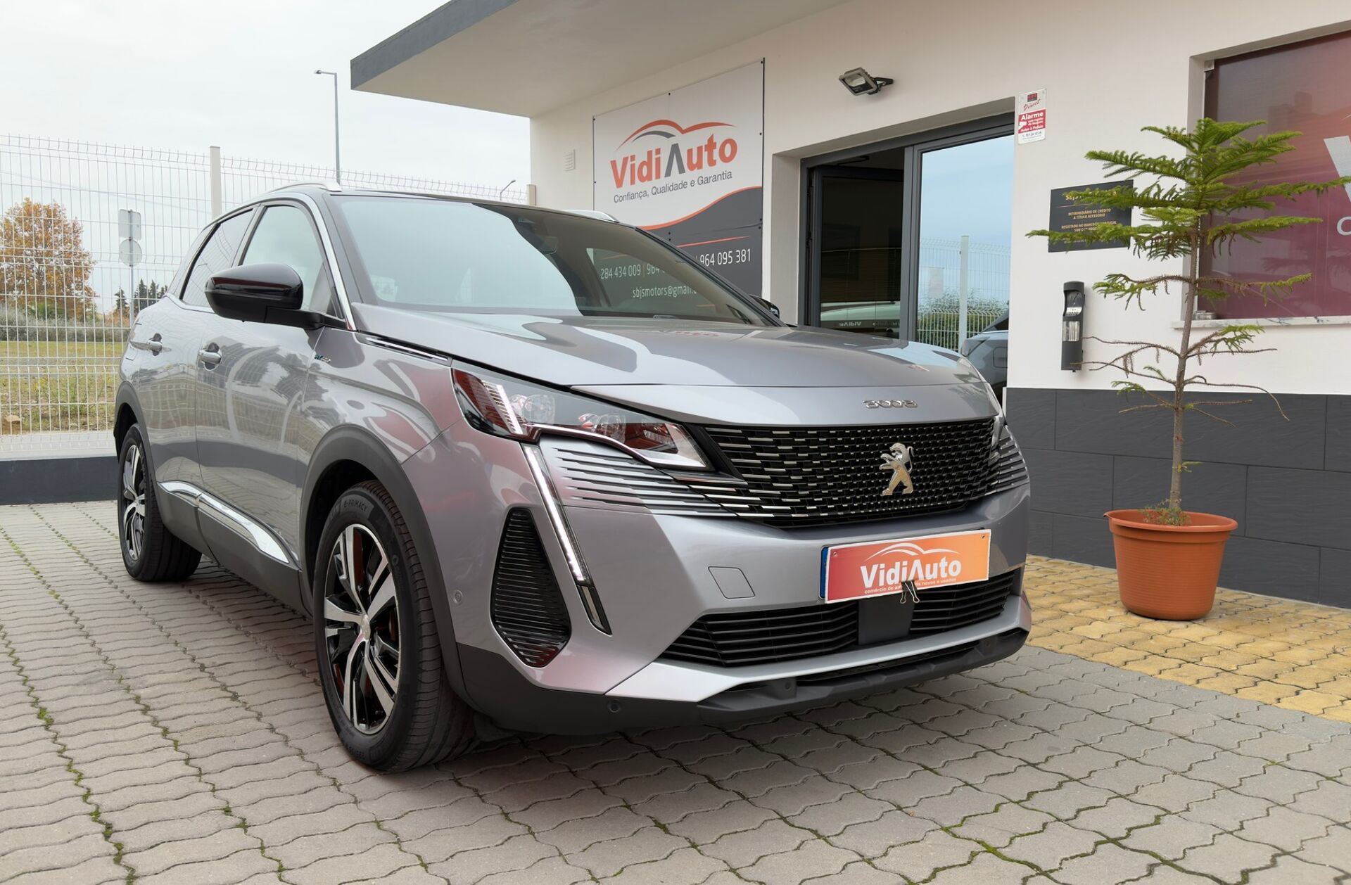 PEUGEOT 3008 1.6 Hybrid GT e-EAT8
