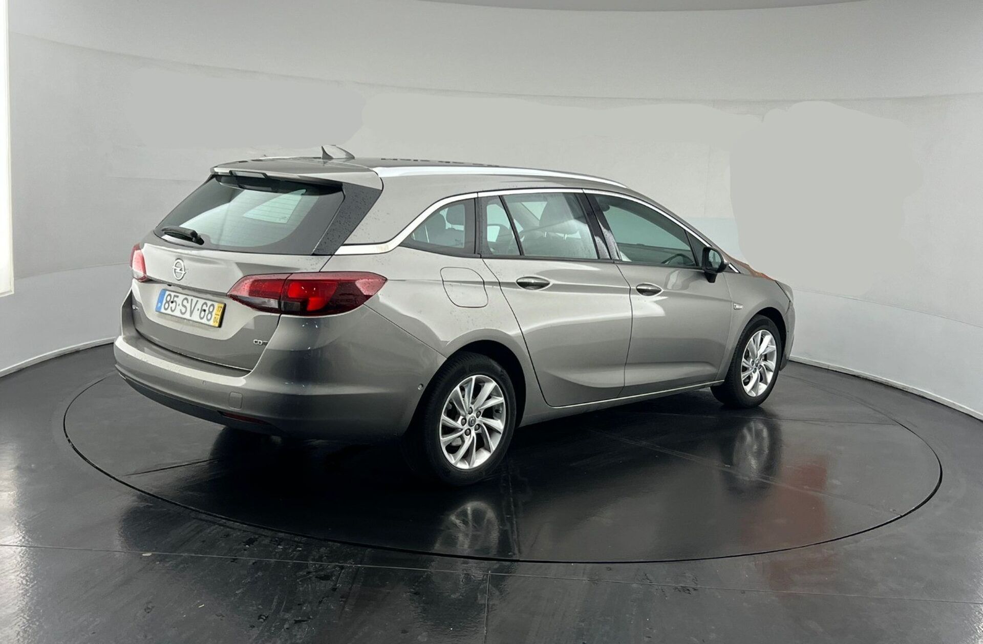 OPEL Astra 1.6 CDTI Dynamic Sport