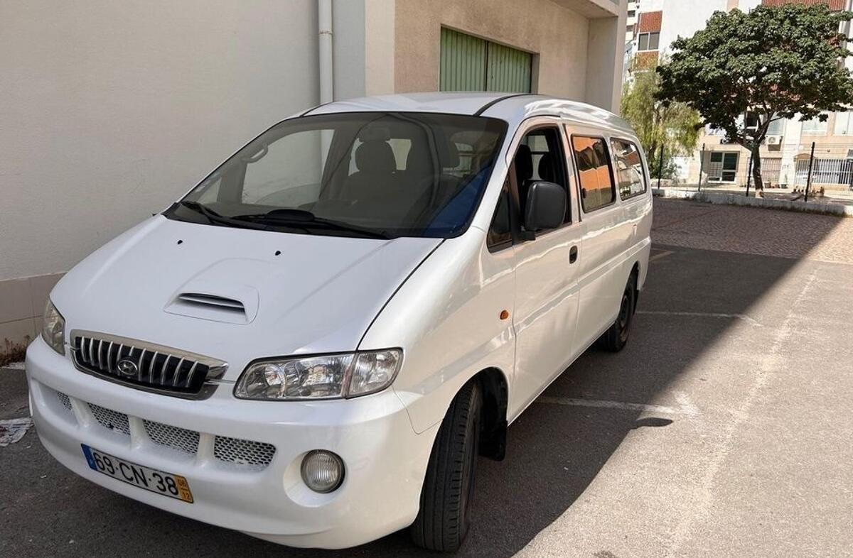 HYUNDAI H1 2.5 TDI SV Longo