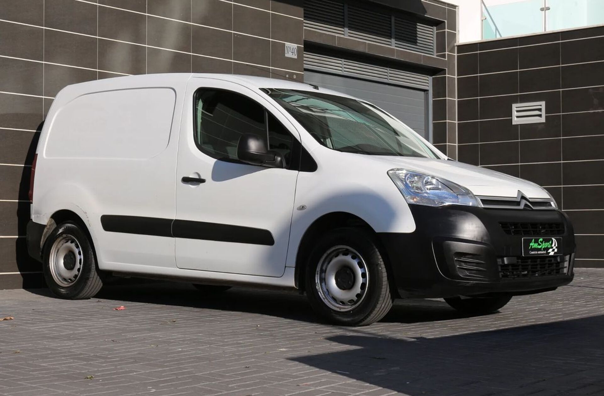 CITROEN Berlingo 1.5 HDI 3 LUGARES