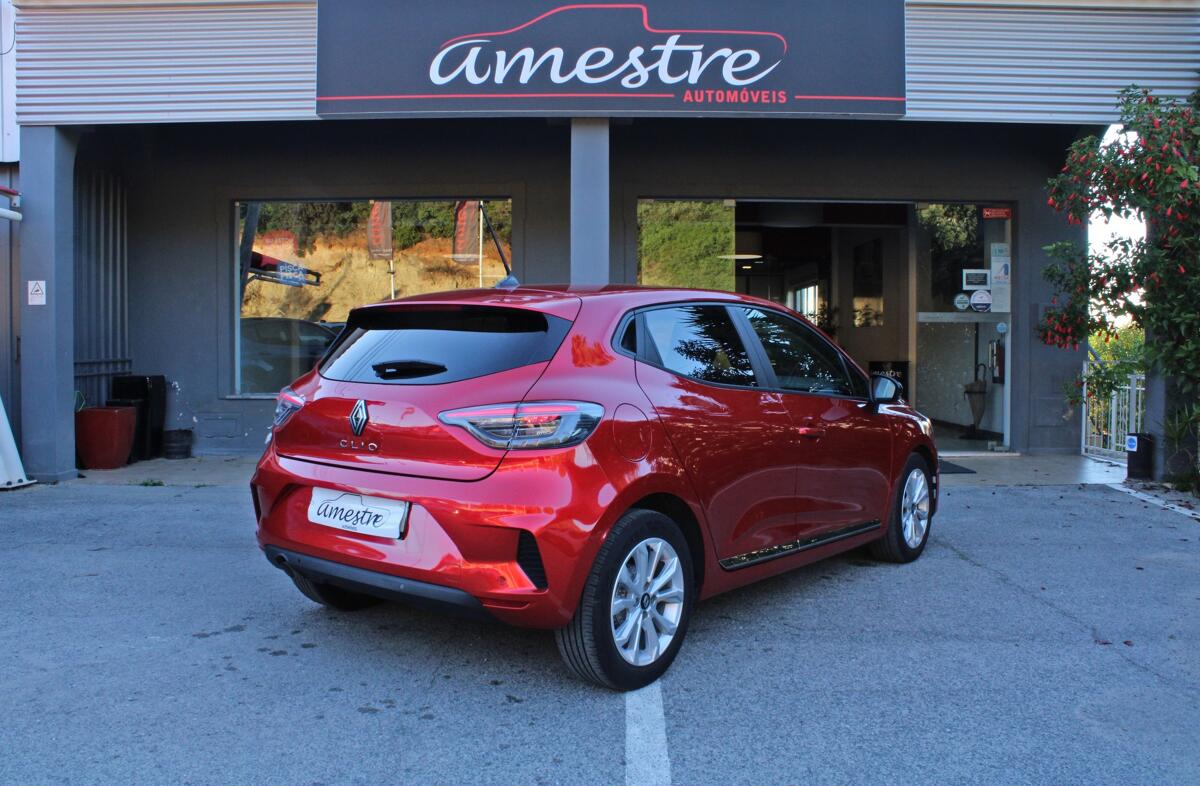 RENAULT Clio 1.0 TCe Evolution