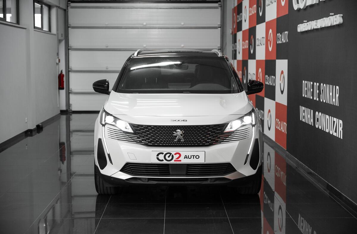 PEUGEOT 3008 1.2 PureTech GT