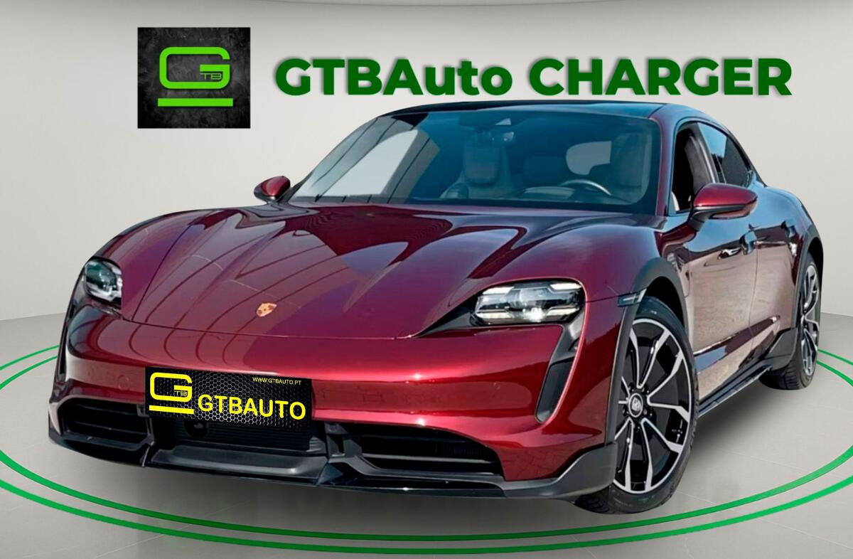 PORSCHE Taycan Turbo