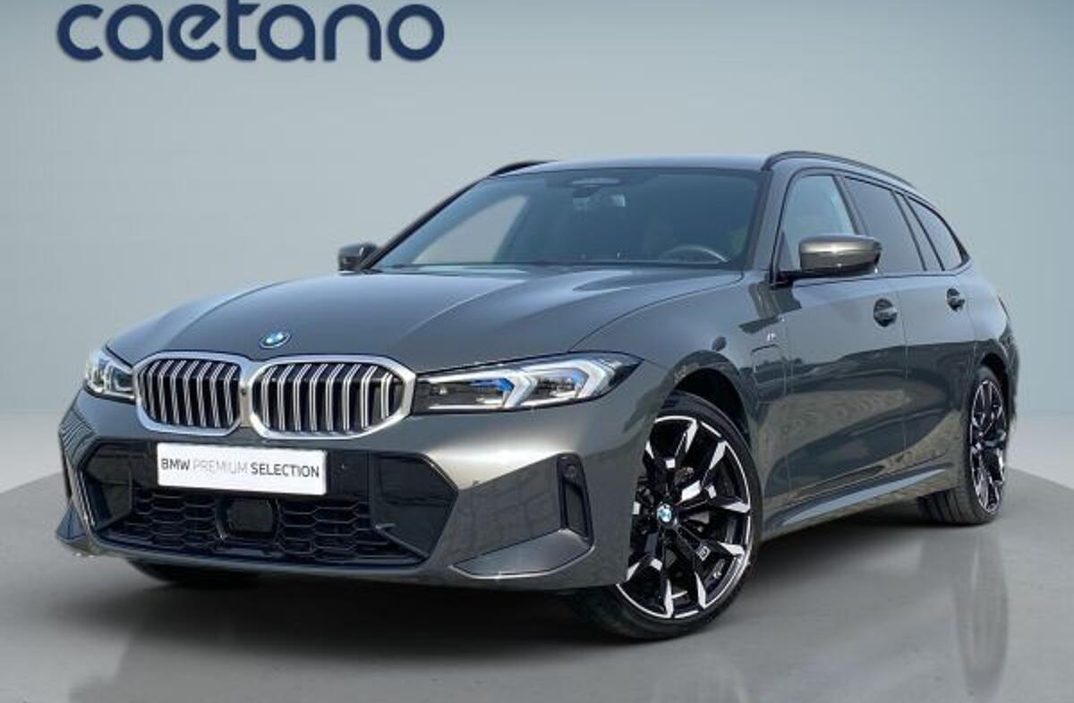 BMW Serie-3 330 e Touring Pack Desportivo M Auto