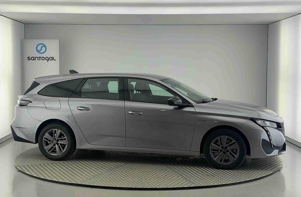 PEUGEOT 308 SW 1.2 Hybrid Style e-DCS6