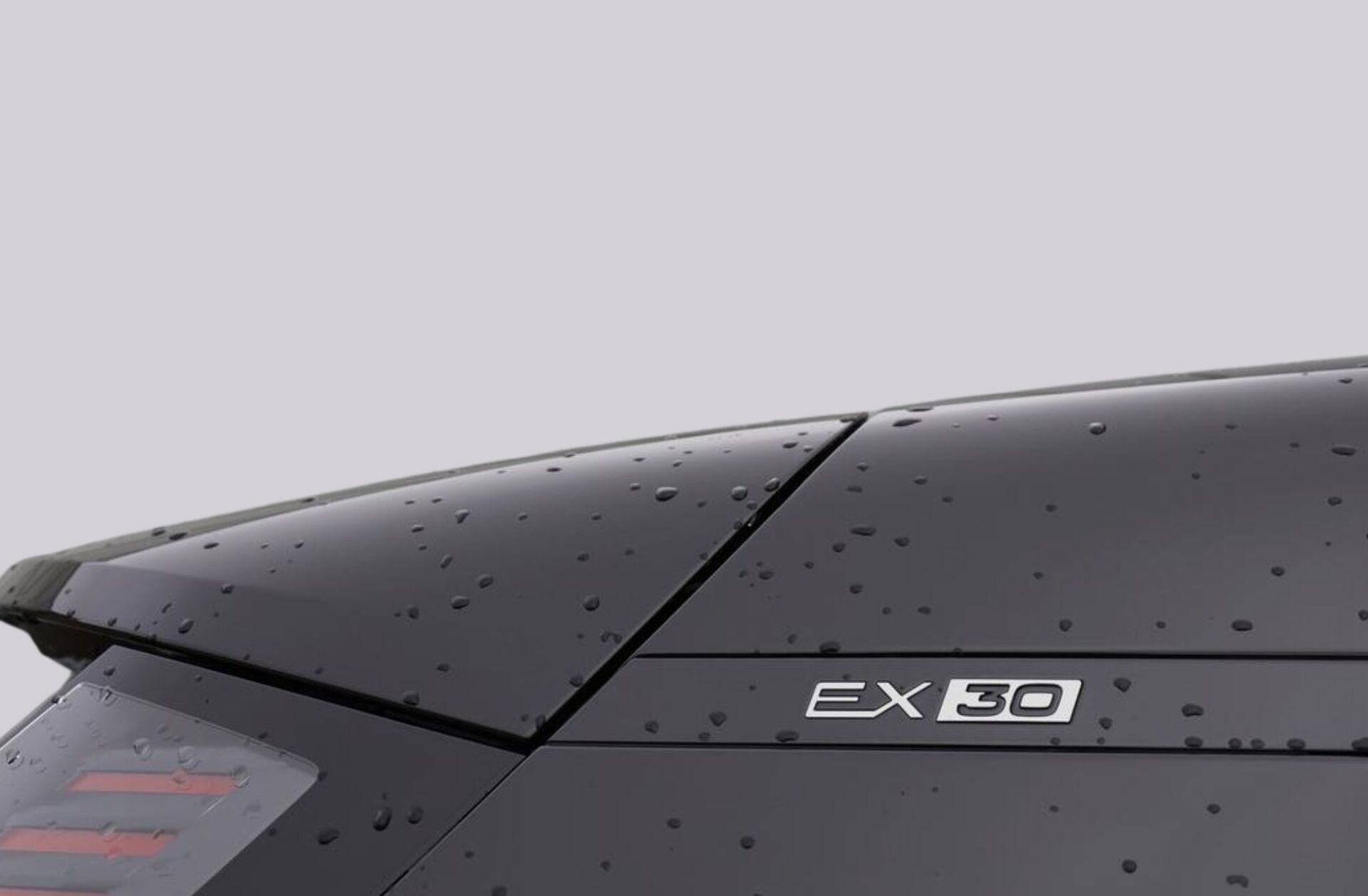 VOLVO EX30 51 kWh Single Motor Plus