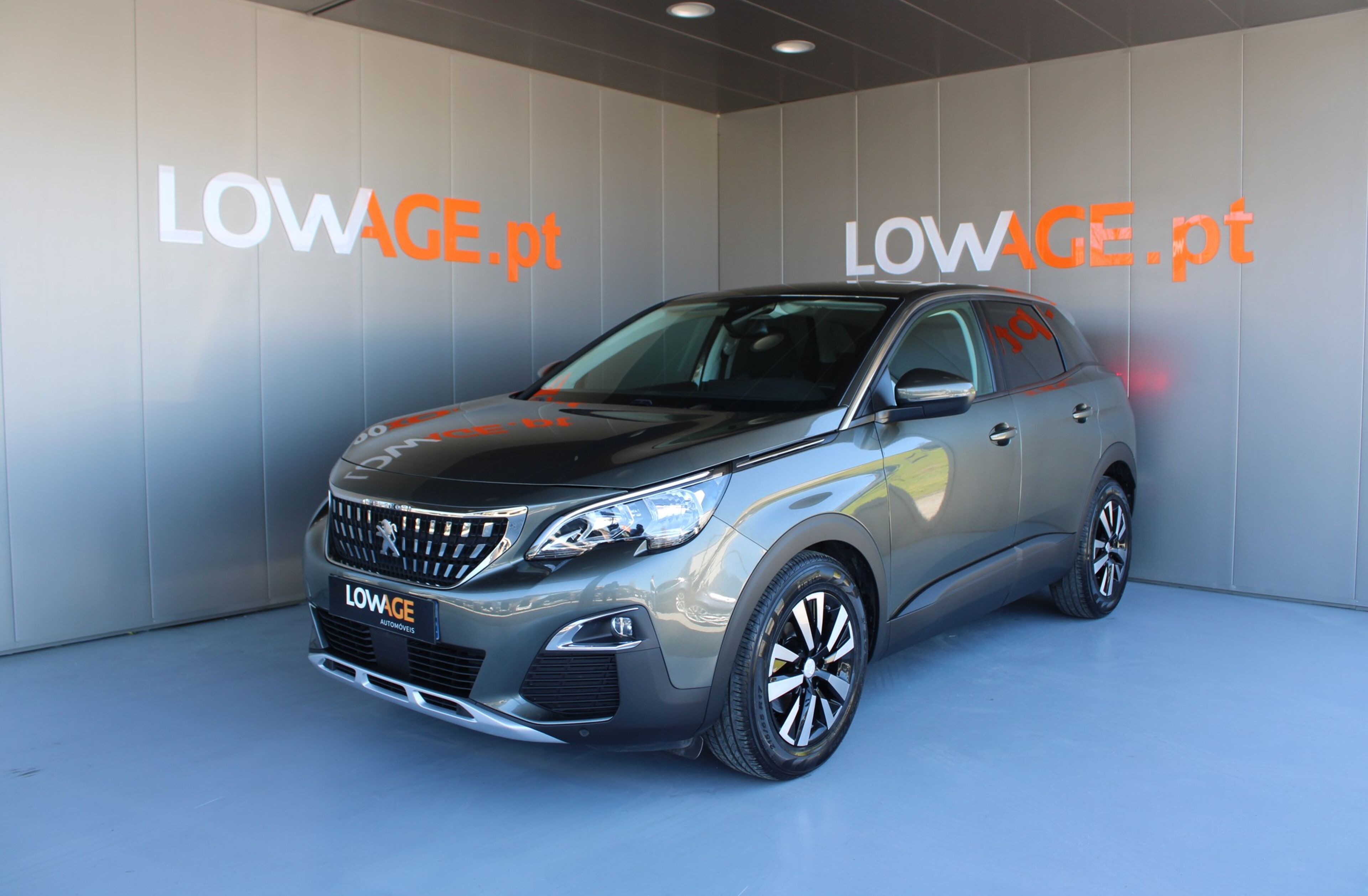 PEUGEOT 3008 PureTech 130 Stop & Start GPF EAT8 Active Business-Pack