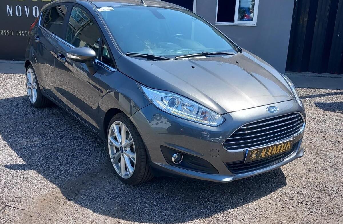 FORD Fiesta 1.5 TDCi STLine