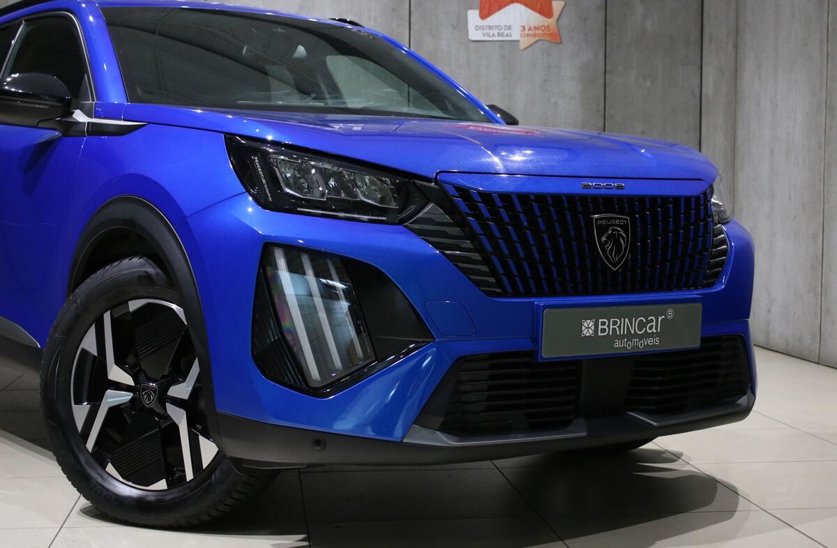 PEUGEOT 2008 1.2 PureTech Allure