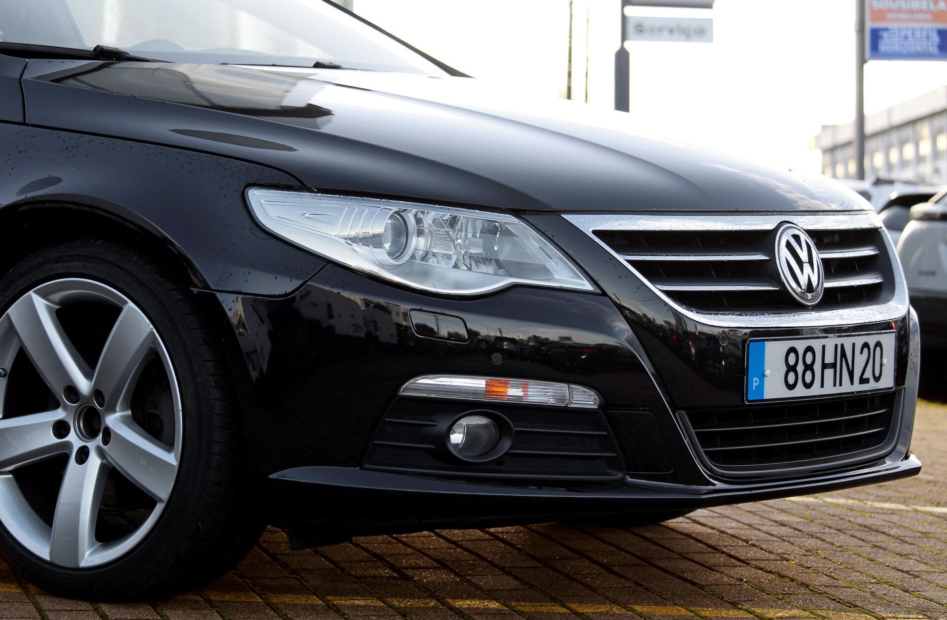 VOLKSWAGEN Passat CC 2.0 TDi