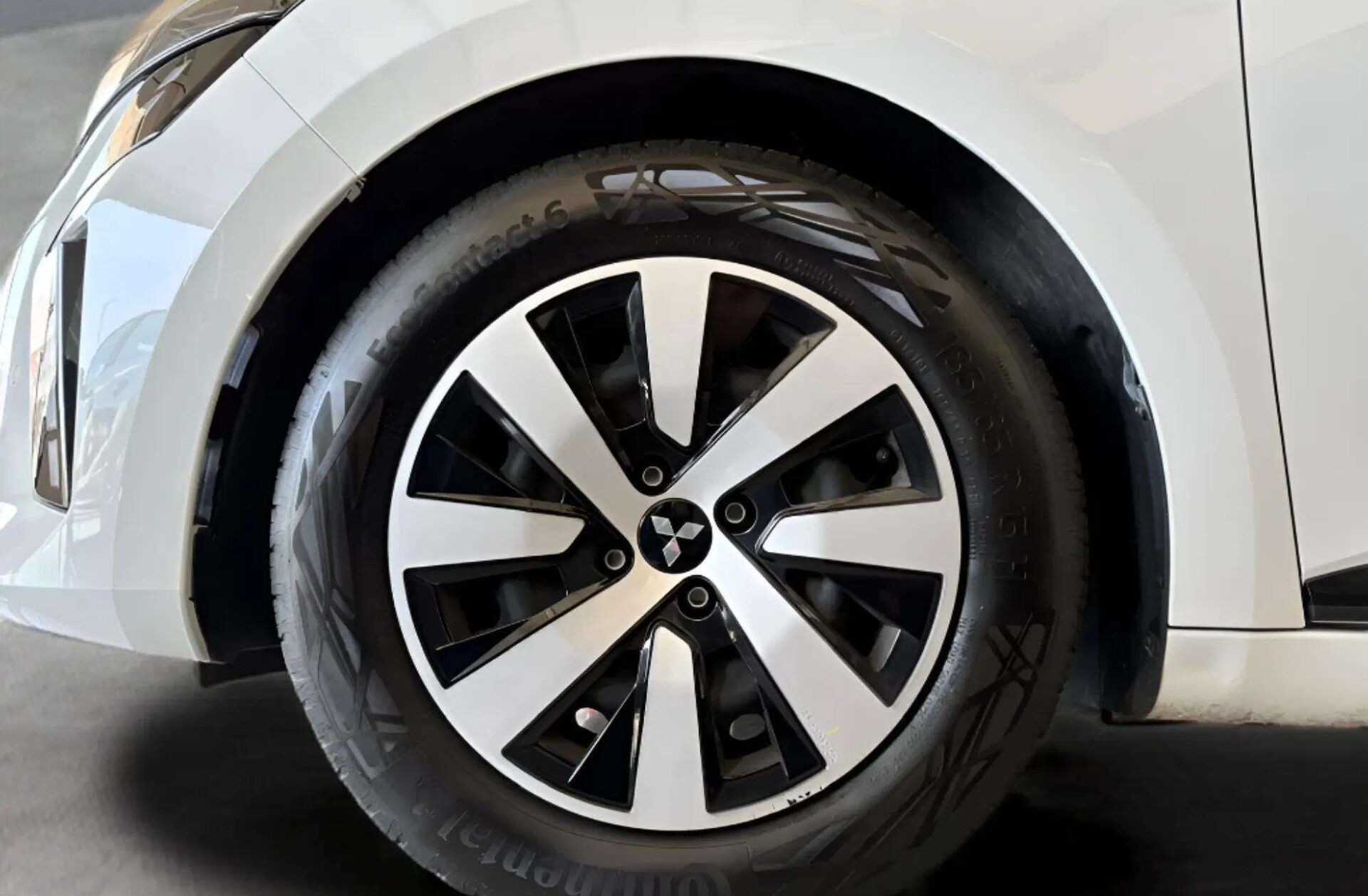 MITSUBISHI Colt 1.0 MPI Kyoto