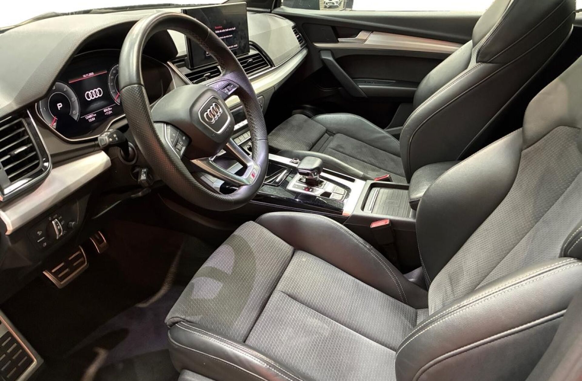 AUDI Q5 35 TDI S line S tronic