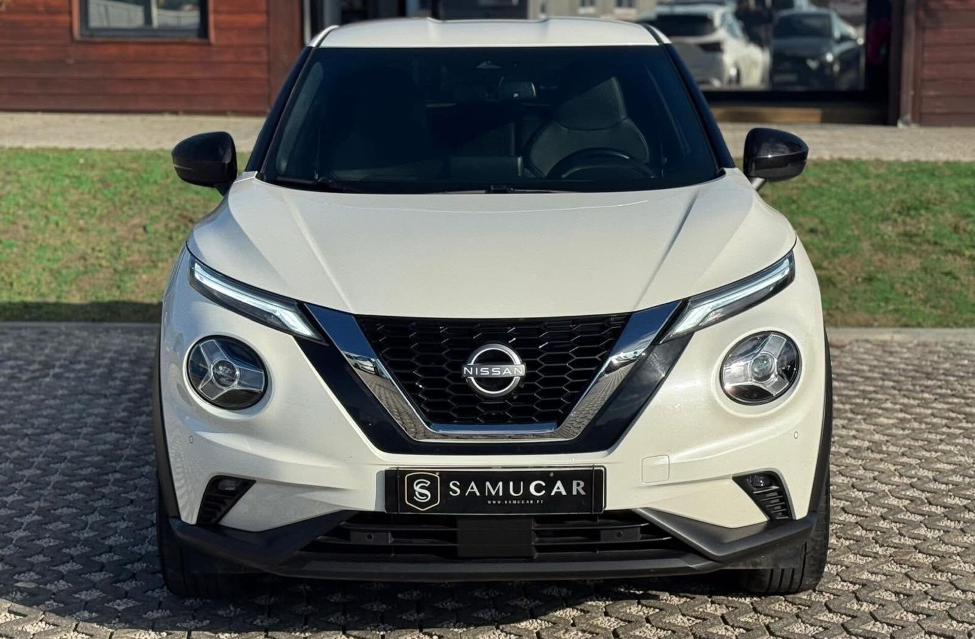 NISSAN Juke 1.0 DIG-T N-Connecta DCT