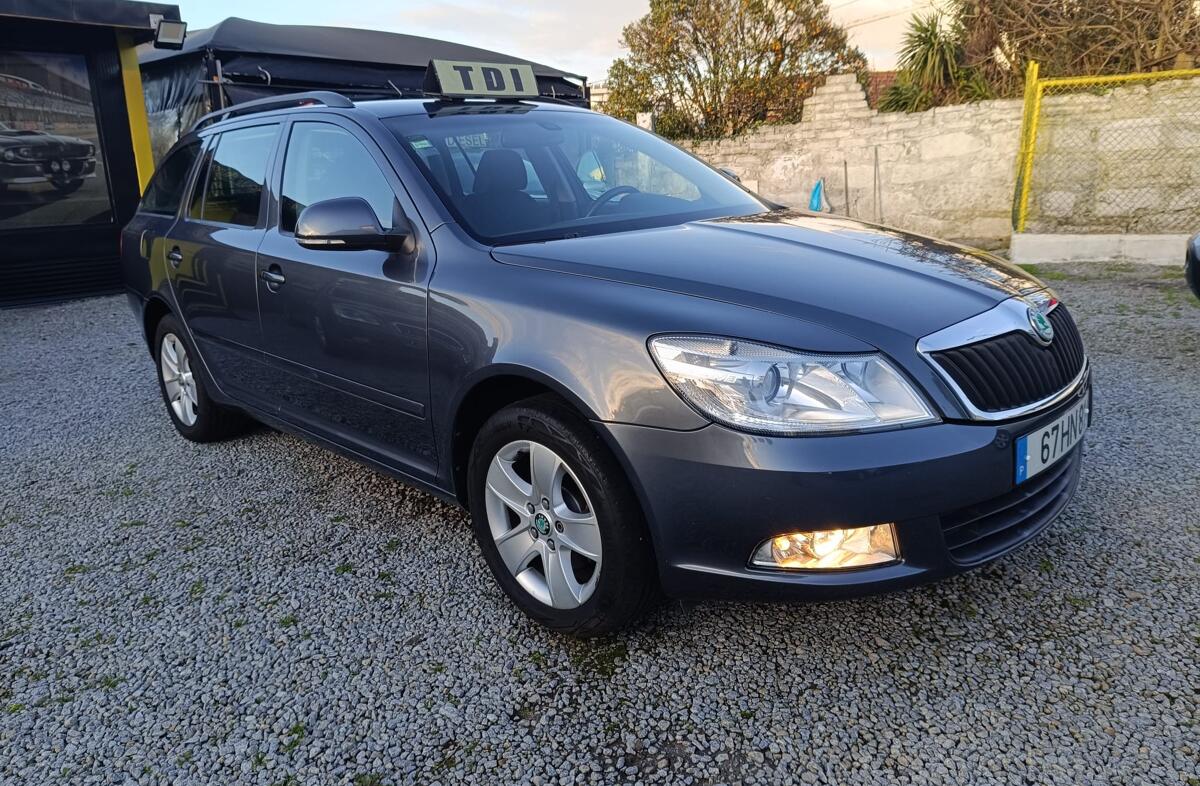 SKODA Octavia 1.9 TDi Sportline
