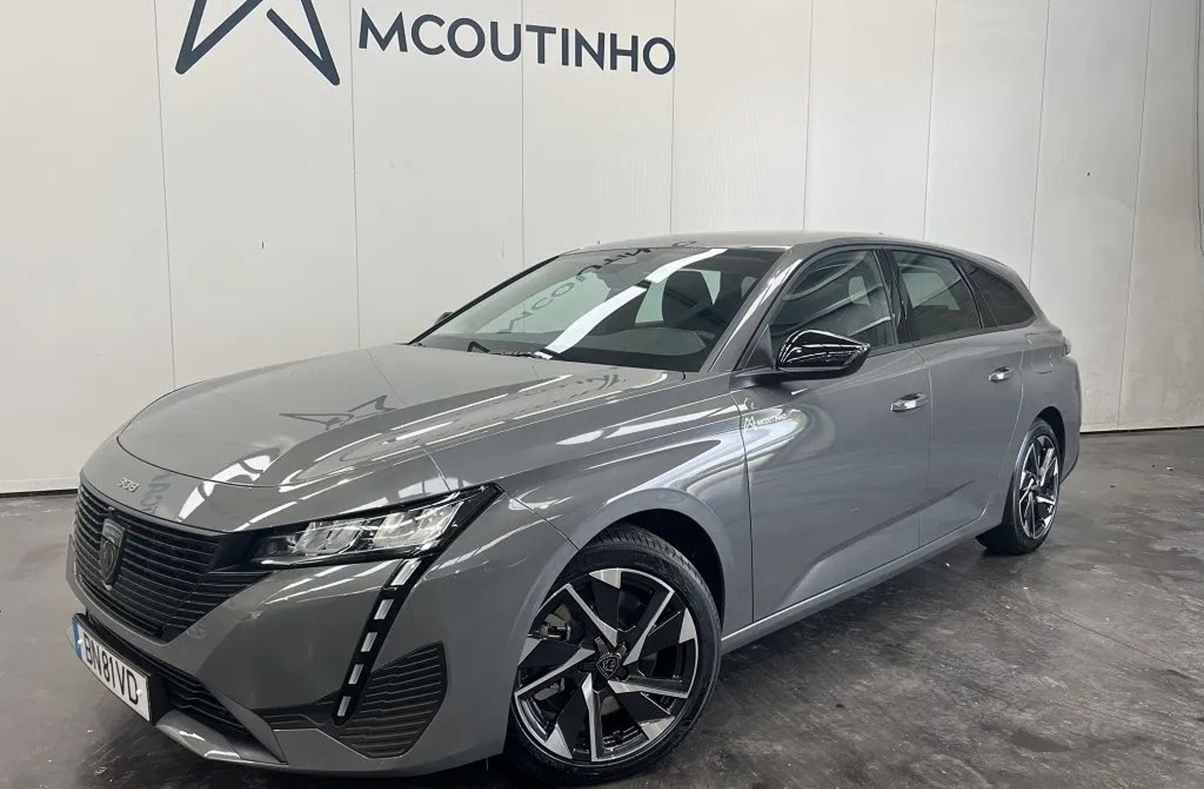 PEUGEOT 308 1.6 Hybrid Active e-EAT8