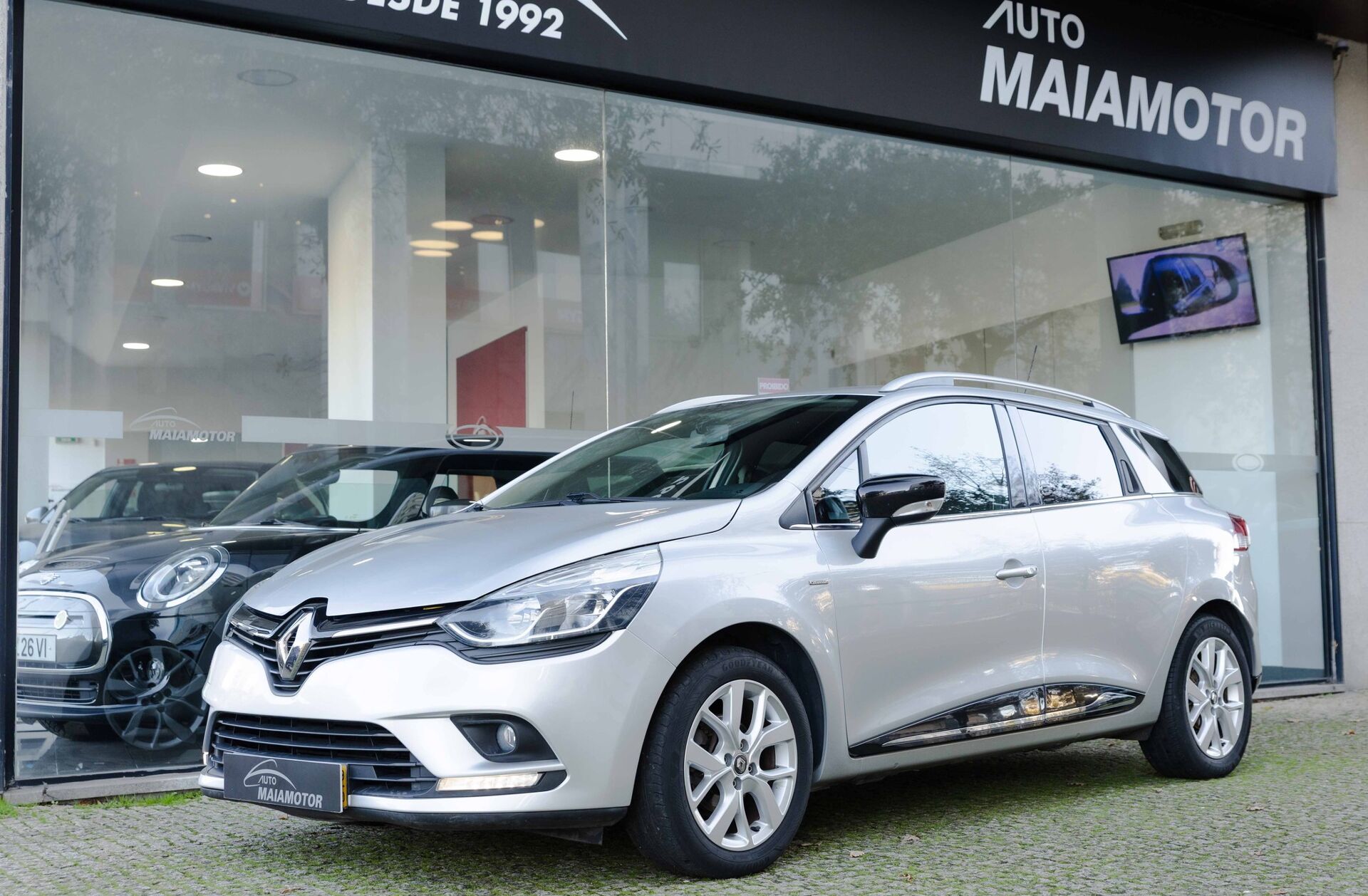 RENAULT Clio 0.9 TCe Limited