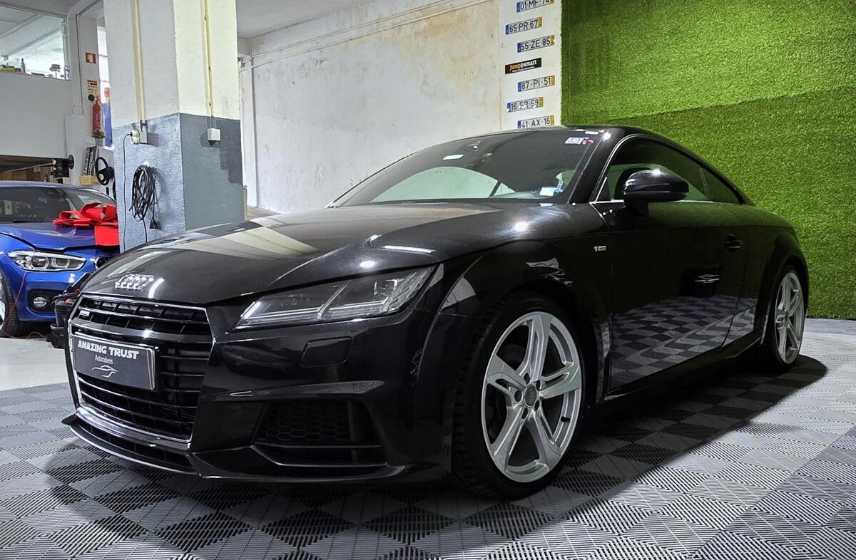 AUDI TT 2.0 TFSI quattro S-line S tronic