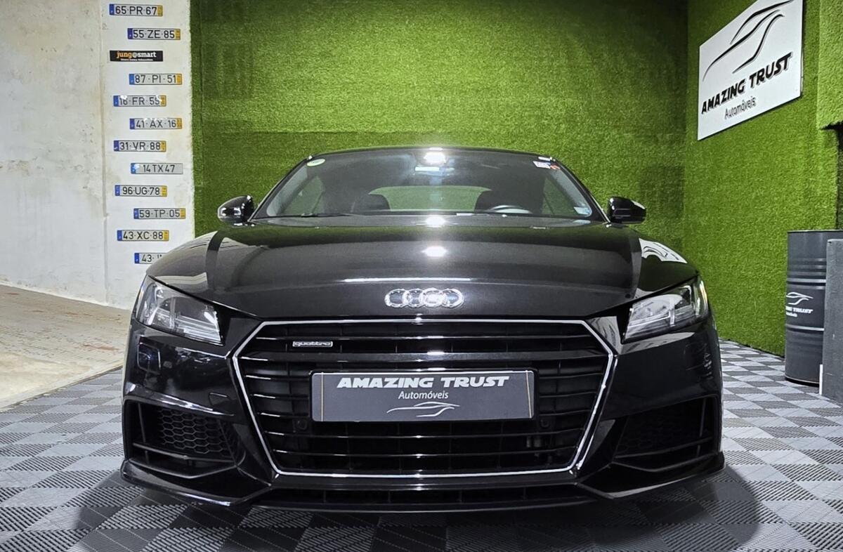 AUDI TT 2.0 TFSI quattro S-line S tronic