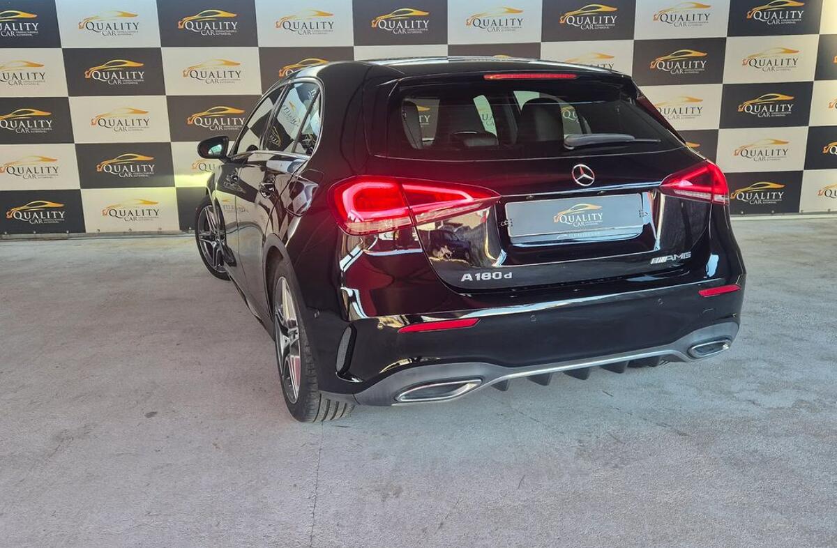 MERCEDES Classe A A 180 d AMG Line Aut.