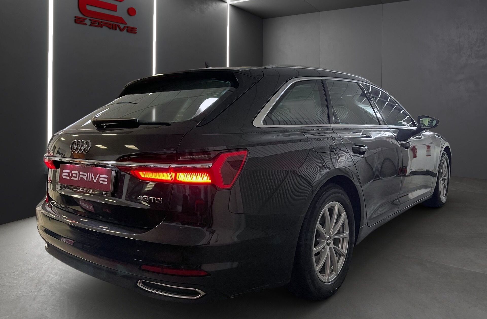 AUDI A6 40 TDI S tronic