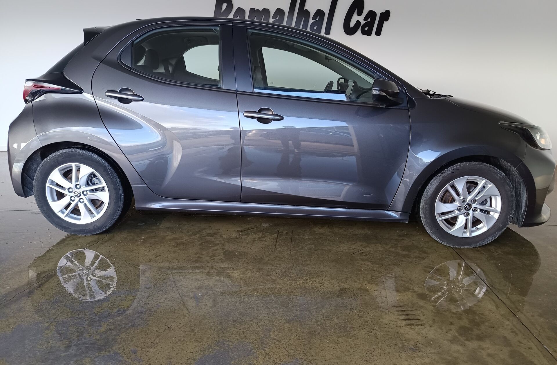 TOYOTA Yaris 1.5 HDF Comfort Plus