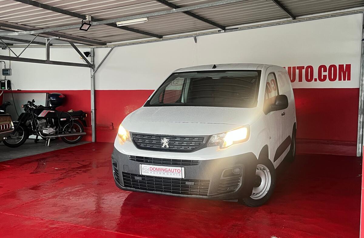 PEUGEOT Partner 1.6 BlueHDi L1 Pro