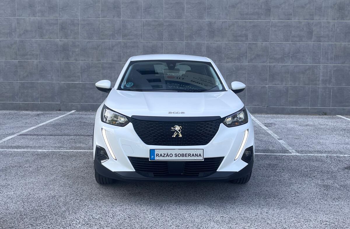 PEUGEOT 2008 1.2 PureTech Active