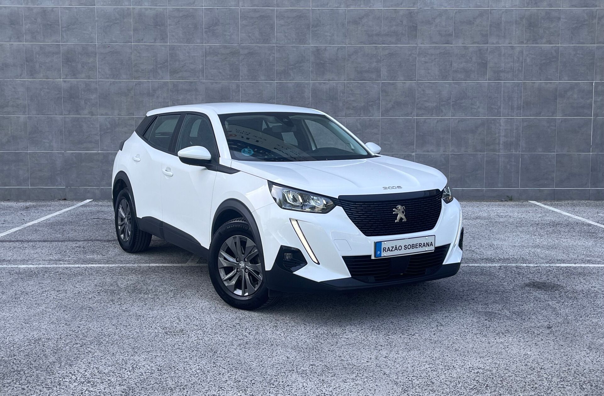 PEUGEOT 2008 1.2 PureTech Active