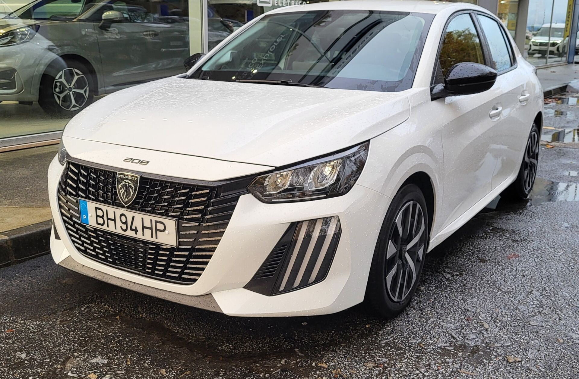 PEUGEOT 208 1.2 PureTech Active