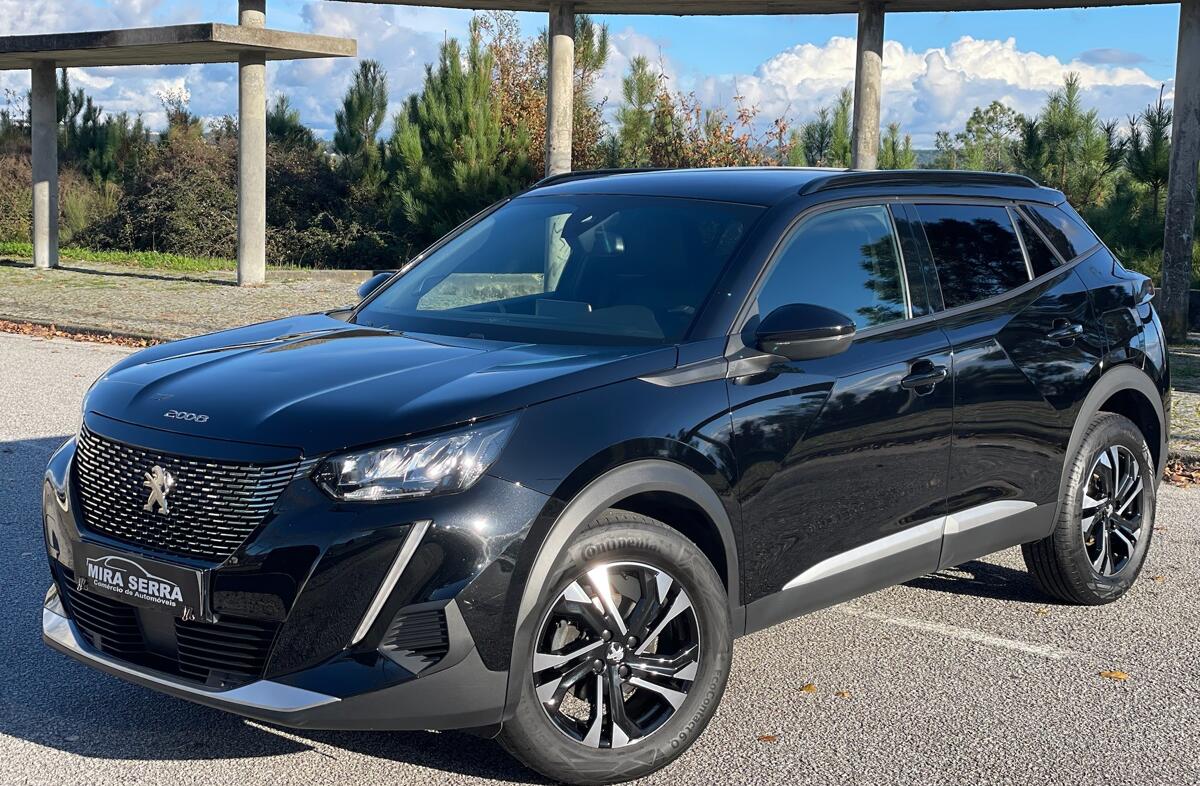 PEUGEOT 2008 1.2 PureTech Allure Pack EAT8