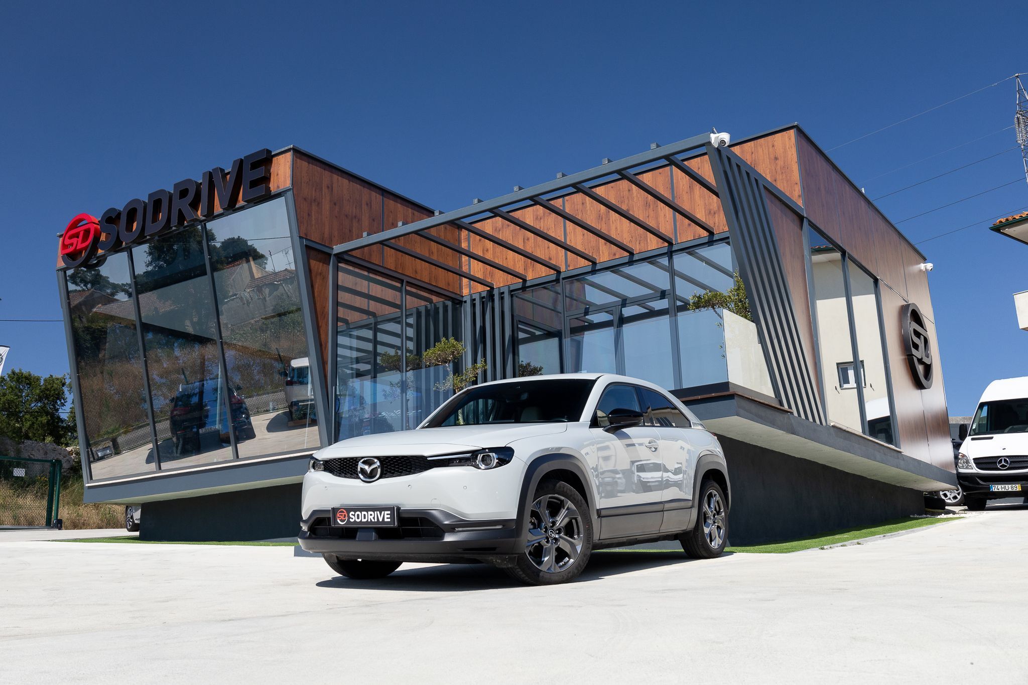 Mazda MX-30 e-Skyactiv First Edition+Modern Confidence